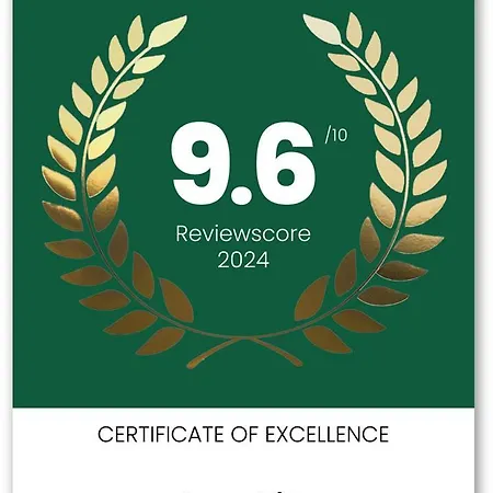 Green Villa Aparthotel 4*