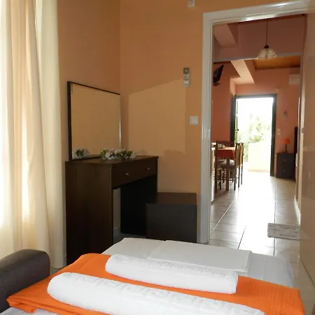 Green Villa Aparthotel 4*