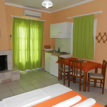 Green Villa Aparthotel