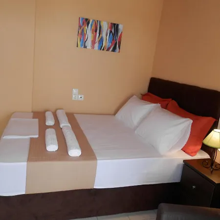 Aparthotel Green Villa *