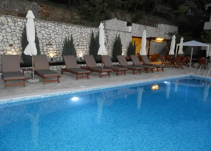 Green Villa Айос-Никитас