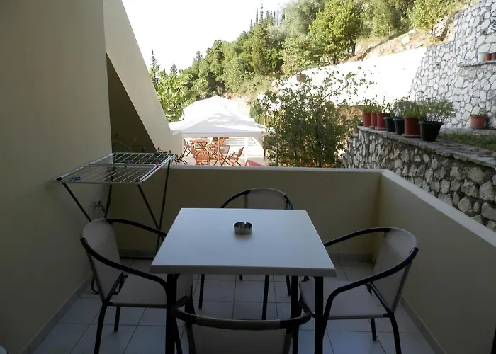 Aparthotel Green Villa 4*