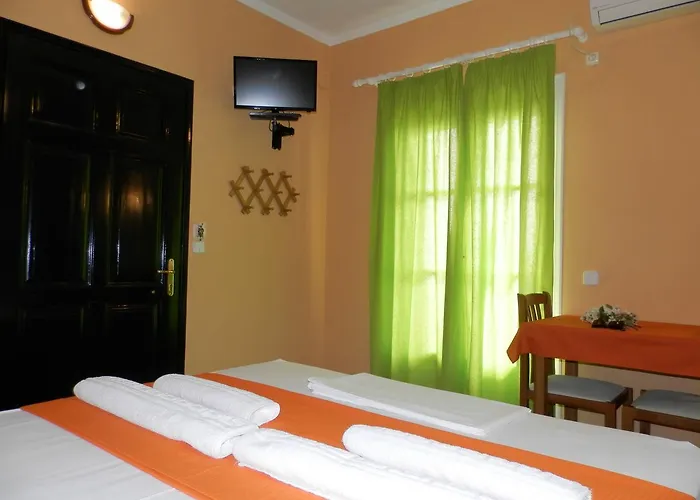 Aparthotel Green Villa 4*