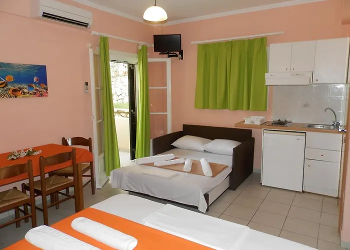 Green Villa Aparthotel Áyios Nikítas