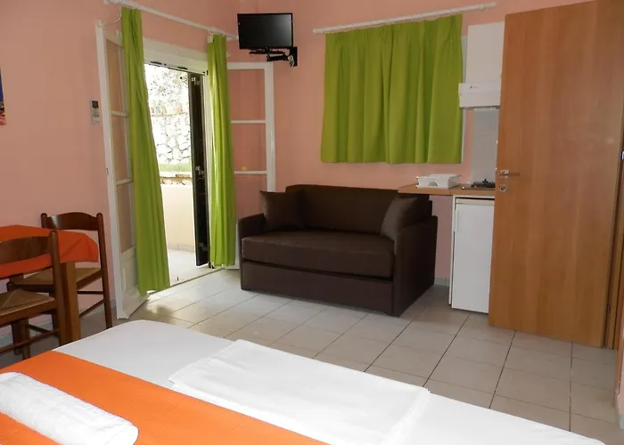 Green Villa Áyios Nikítas